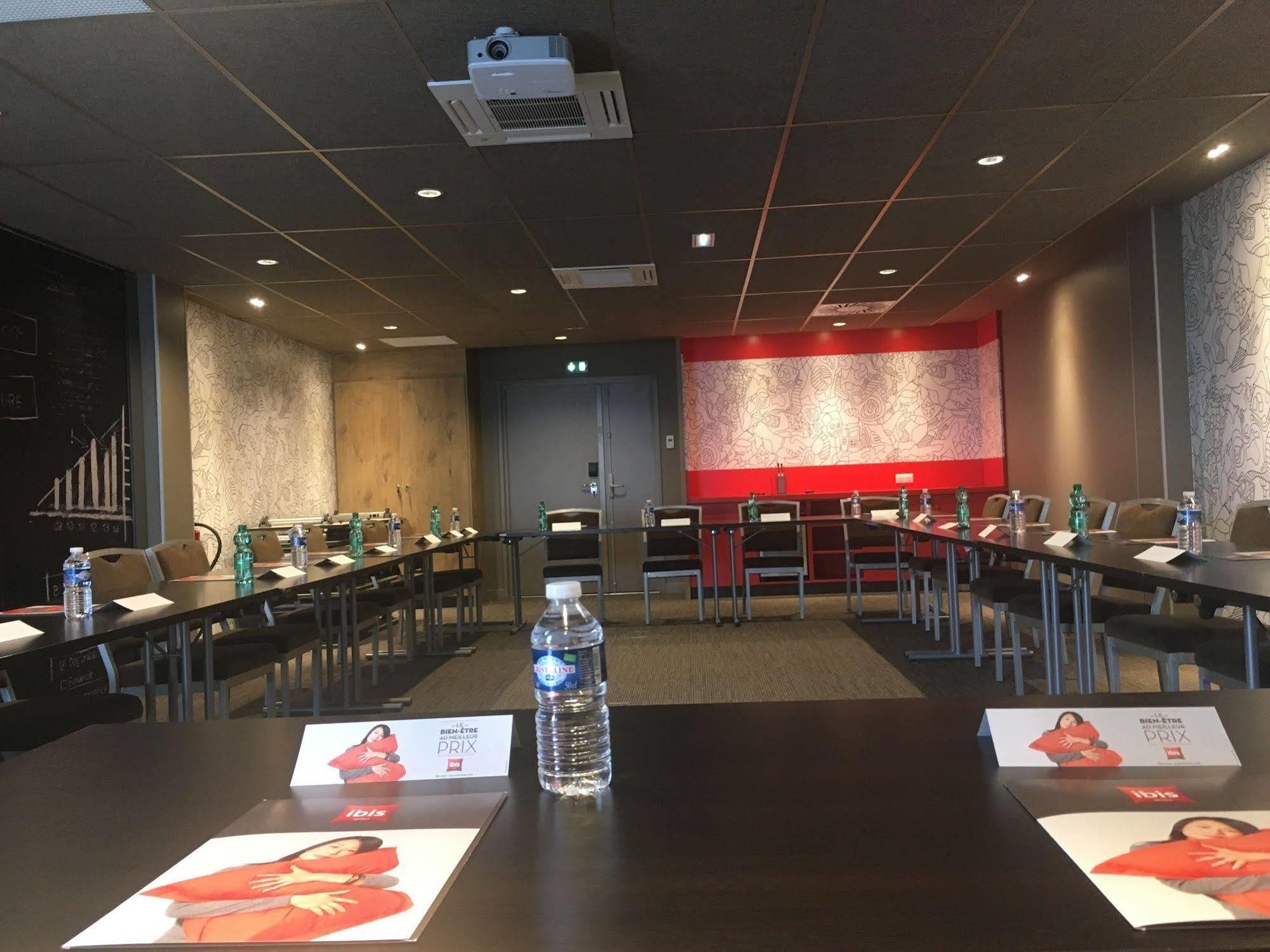 Ibis Est Mendes France Hotel Niort
